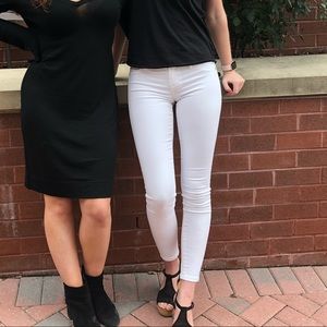 Blank NYC white jeans. Size 24.